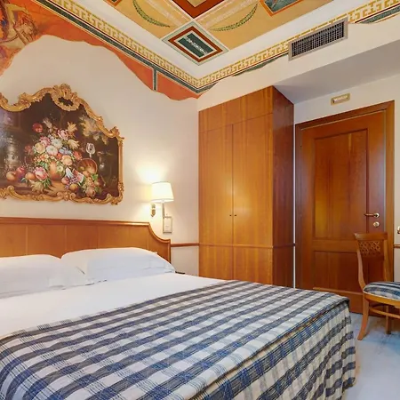 Amalfi Hotel 3*
