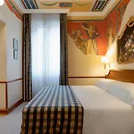 Amalfi Hotel