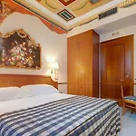 Amalfi Hotel 3*